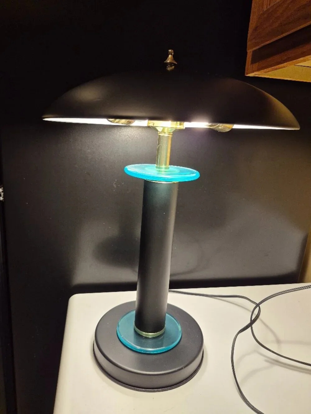 VINTAGE MCM MEMPHIS DESIGN TOUCH MUSHROOM LAMP
